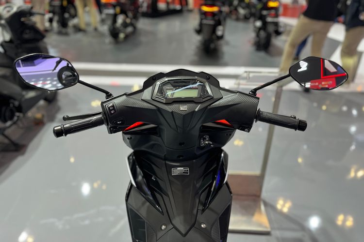 motor bebek, industri motor, pasar motor bebek honda, penjualan motor bebek, IMOS 2025, AHM Pamerkan Motor Bebek di IMOS 2025