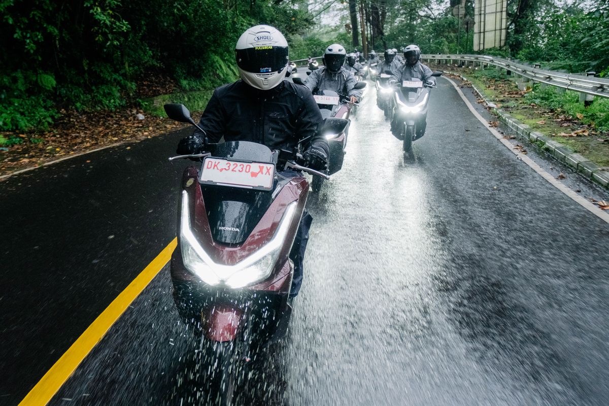 Sering Disepelekan, Ini Penyebab Mesin Motor Cepat Panas