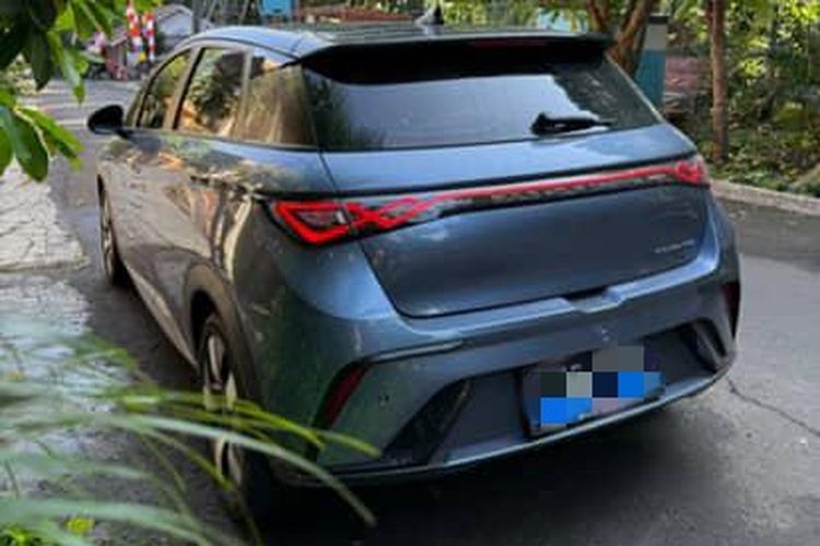 Dolphin, mobil listrik bekas, BYD Dolphin, byd dolphin bekas, Stok BYD Dolphin di Pasar Mobil Listrik Bekas, Harga Rp 300 Jutaan