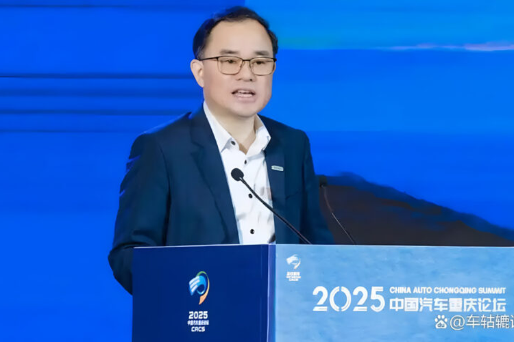 industri mobil, Geely, mobil china, industri mobil listrik, Industri Otomotif China Retak, BYD dan Geely Saling Sindir di Forum