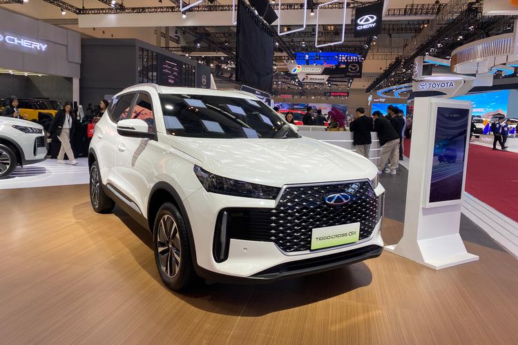 Persaingan Harga, Industri Otomotif, industri otomotif, GIIAS 2025, Kepuasan Pelanggan, strategi pemasaran, kepuasan pelanggan, Strategi pemasaran, persaingan harga, Mengapa Perang Harga di GIIAS 2025 Semakin Panas?
