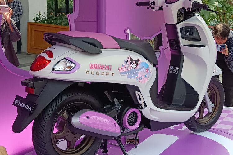 motor baru, Honda Scoopy, Scoopy Kuromi, Honda Scoopy Kuromi, Spesifikasi Honda Scoopy Kuromi, Detail dan Spesifikasi Honda Scoopy Kuromi, Harga Naik Rp 1 Jutaan