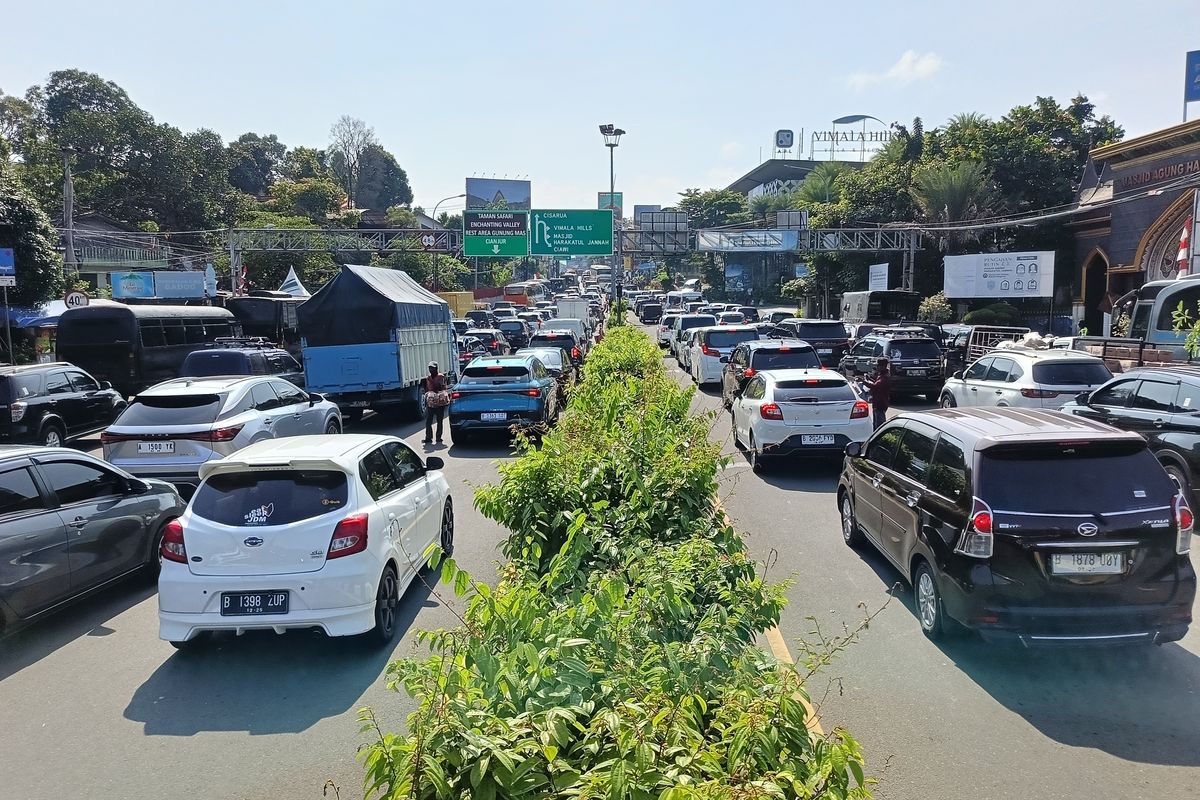 Update Lalu Lintas di Puncak: Macet dan Diberlakukan One Way