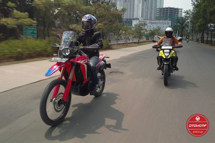 motor adventure, harga motor, Motor Petualang, motor touring, Harga Motor Trail dan Adventure Oktober 2025, V-Strom 250 SX Naik