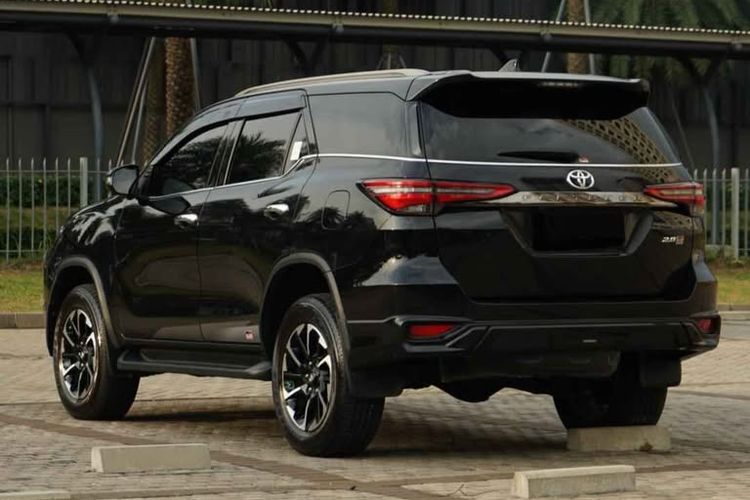 konsumsi bahan bakar, pengalaman pemilik, biaya pajak, Toyota Fortuner 2.8, Pengalaman Nyata Pemilik Toyota Fortuner 2.8 Setelah 24.000 Km