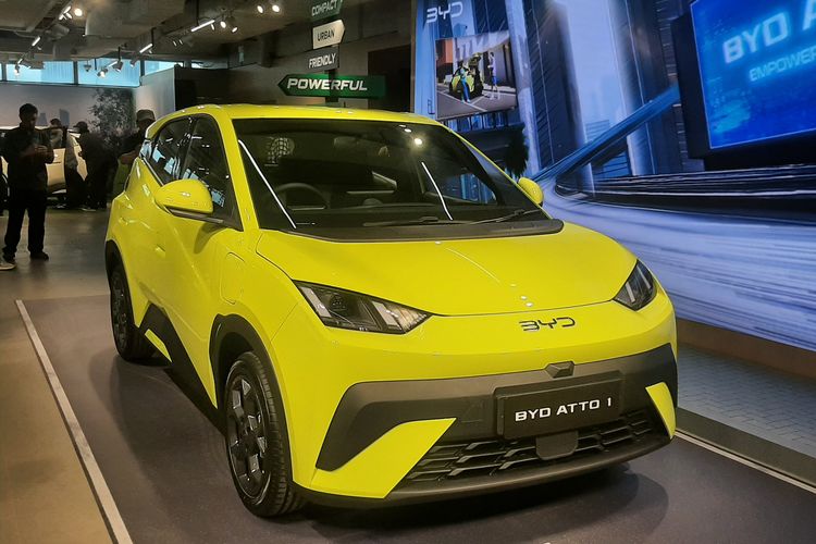 Mitsubishi Destinator, Innova Zenix, BYD Atto 1, Rojali, Rohana, GIIAS, Stargazer Cartenz, Simulasi Cicilan, Mobil Listrik, mobil listrik, Populer Otomotif, artikel terpopuler, simulasi cicilan, rojali, stargazer cartenz, rohana, Mitsubishi Destinator dan Cicilan BYD Atto 1