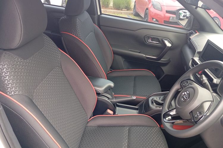 otomotif, Daihatsu, mobil, Daihatsu Rocky, Daihatsu Rocky Facelift Hadir, Apa Kabar Model Lama?