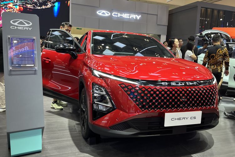 SUV kompak, Chery C5, Hyundai Creta N Line, GIIAS 2025, chery c5, Chery C5 vs Hyundai Creta N Line: Duel SUV Kompak Turbo di GIIAS 2025