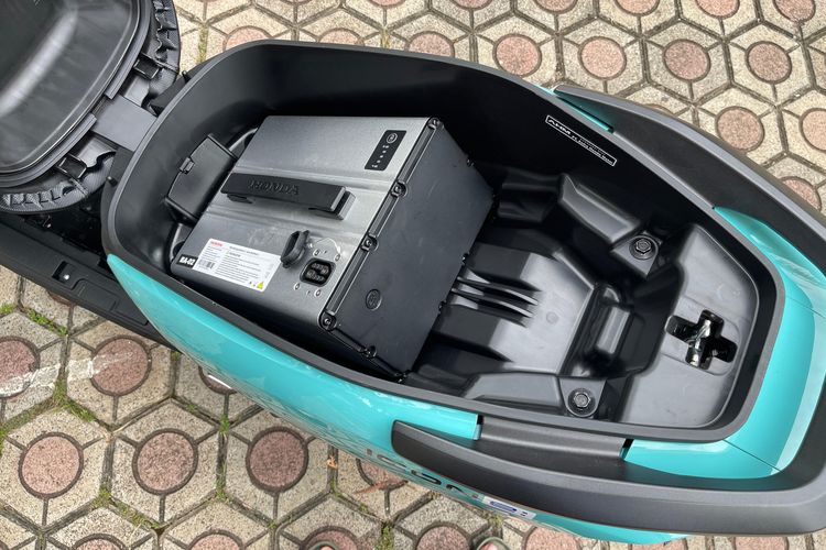 motor listrik honda, Honda EM1 e:, diskon motor listrik, Honda ICON e:, Honda CUV e:, Diskon Motor Listrik Honda September 2025, Tembus Rp 17 Jutaan