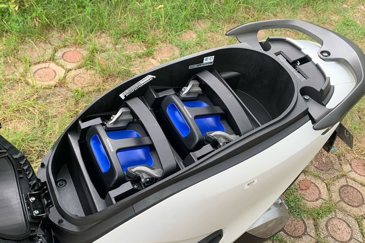 motor listrik, Test ride, motor listrik honda, cuv e:, Honda CUV e:, Motor Listrik Honda CUV e: Dipakai Harian, Butuh Biaya Berapa?