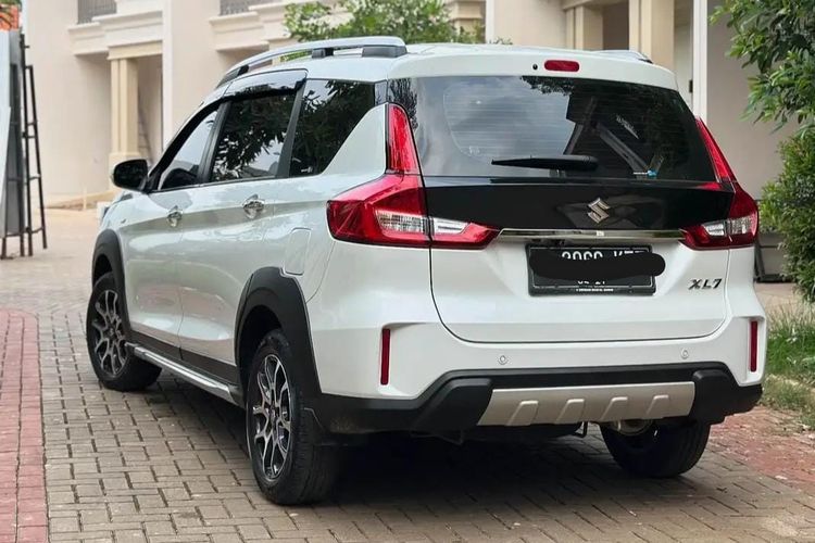 SUV 7-seater, Suzuki XL7, kenyamanan berkendara, konsumsi bahan bakar irit, Pemilik Suzuki XL7 Ungkap Pengalaman Setelah 24.000 Km