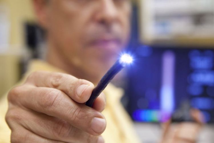 bengkel spesialis AC, teknik endoskopi, perawatan ac mobil, Evaporator AC Mobil, Teknik Endoskopi untuk Bersihkan Evaporator AC