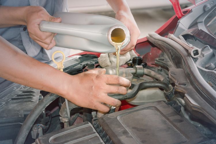 pelumas, Mobil Hybrid, oli mesin, mesin, viskositas, encer, Jangan Asal, Oli Mesin Mobil Hybrid Punya Kriteria Berbeda