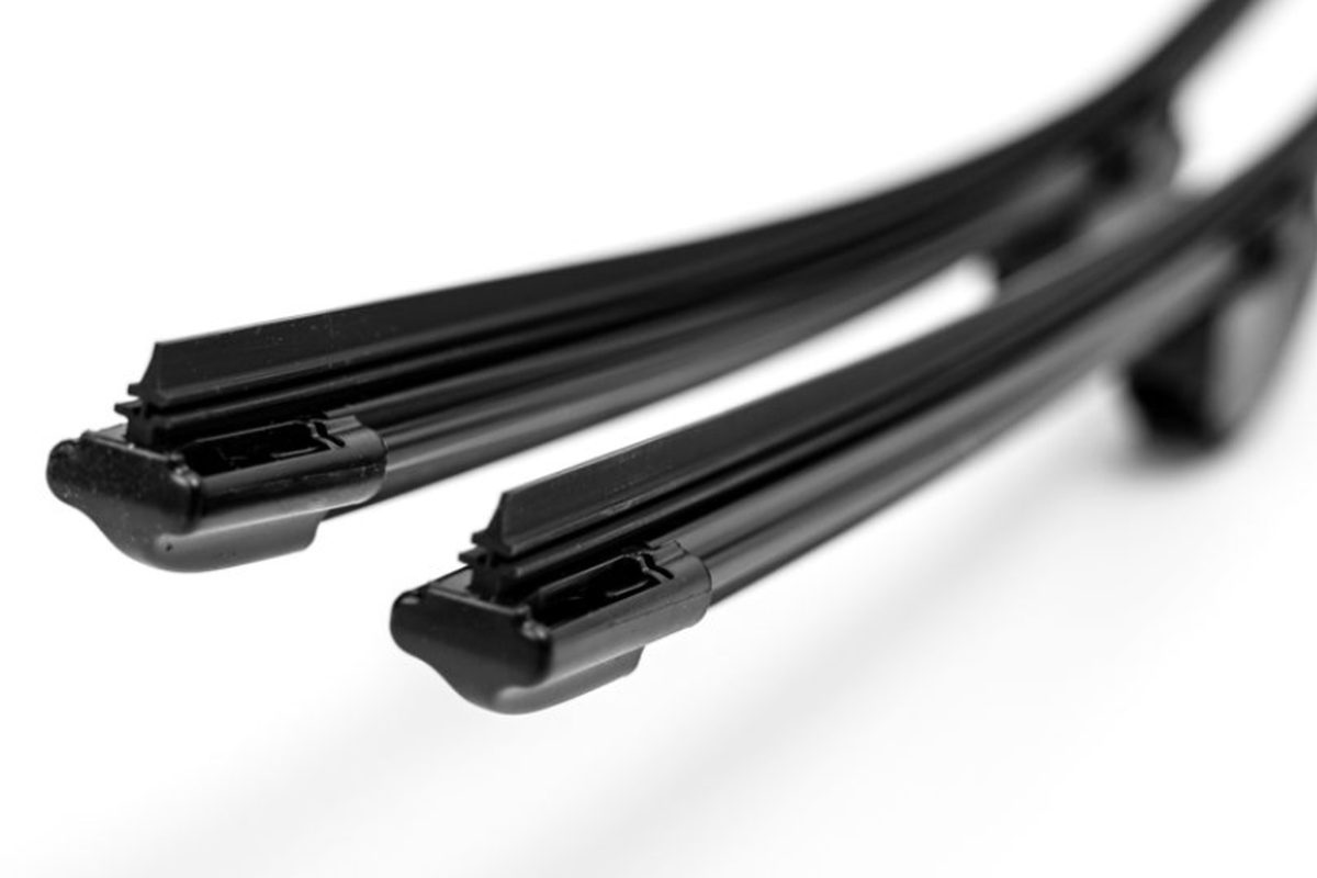 Wiper Frameless Lebih Modern Tapi Kurang Efektif, Ini Penjelasan Ahli