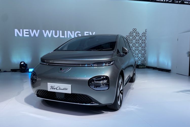 mobil listrik, Wuling Indonesia, Wuling Cloud EV, cloud ev, harga wuling cloud ev, Update Harga Wuling Cloud EV: Nyaman dengan Sofa Mode