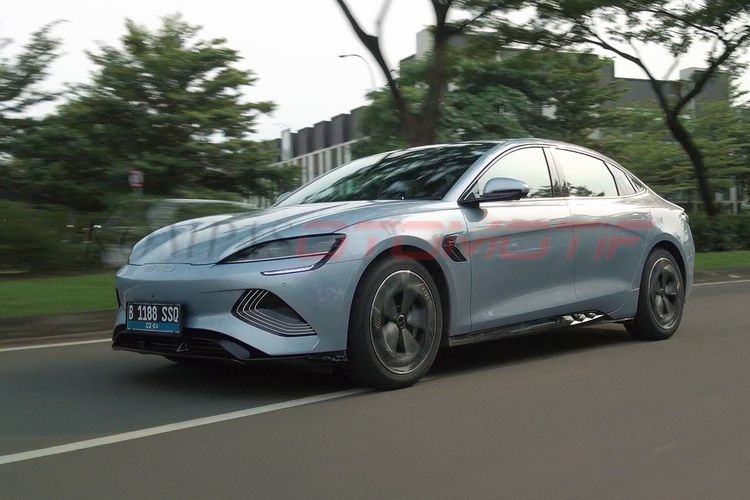 SPBU, baleno, Shell, Suzuki, karburator, Populer Otomotif, Harga bekas, artikel terpopuler, BYD seal, BYD Indonesia, Denza D9 PHEV, Stok Bensin Shell, Kehadiran Denza D9 PHEV