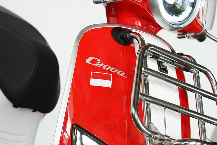 kemerdekaan, Merah Putih, kalcer, United E-Motor C2000, Hanya 80 Unit, United Luncurkan C2000 Edisi Merah Putih