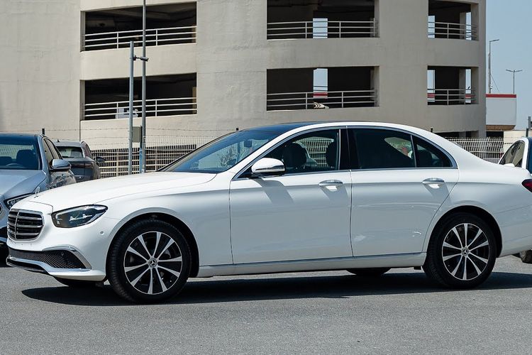 Nafa Urbach, partai nasdem, kekayaan, DPR RI, Nafa Urbach Dinyatakan Nonaktif dari DPR, Simak Koleksi Mobilnya