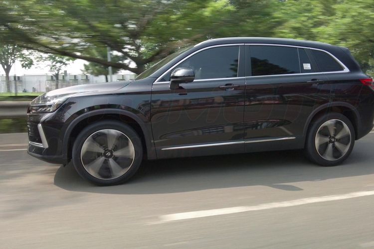 Polytron G3, Polytron G3 Plus, review polytron g3, tes lengkap Polytron G3, Ulasan Lengkap Polytron G3 dan G3+: Mobil Listrik Kelas Premium