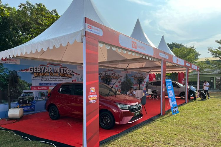 Daihatsu, penjualan mobil, Daihatsu Kumpul Sahabat, promo penjualan, Daihatsu Kumpul Sahabat Cirebon, Promo Daihatsu buat Warga Cirebon, Ada Hadiah 1 Unit Gran Max