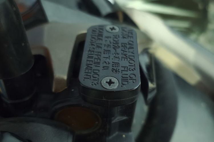 rem blong pada motor, motor matik blong, rem blong motor matik, Rem Motor Matik Rawan Blong di Turunan, Ini Solusinya