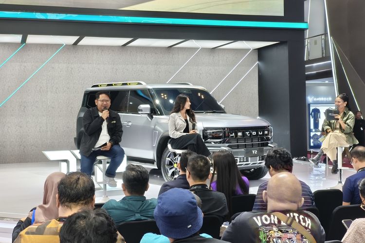 Jetour T2, GIIAS 2025, SUV Premium Jetour, Jetour Pamer SUV Premium T2 di GIIAS 2025: Tangguh dan Mewah