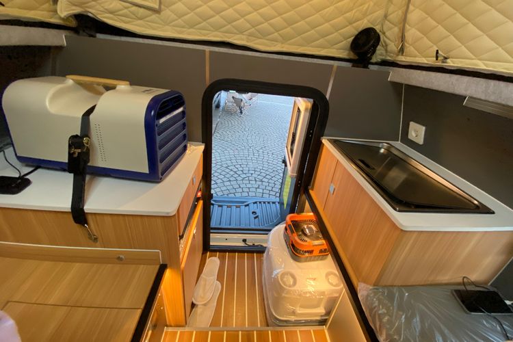 motorhome, Camper Box, Rudy Heart Pakpahan, Toyota Hilux, Inovasi Toyota Hilux Rudy Heart: Dari Gagal Modifikasi Jadi Motorhome