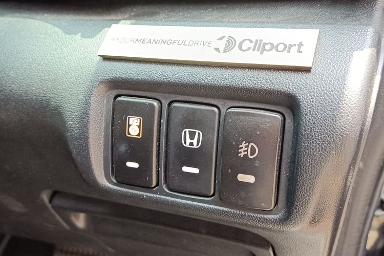 modifikasi lampu, mini projie, penggunaan switch, garansi pemasangan, Modifikasi Lampu Mobil: Kenali Mini Projie dan Risikonya