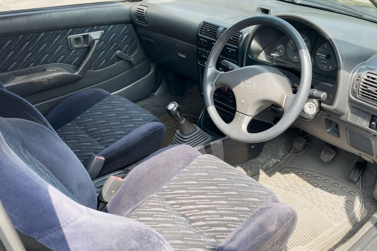 modifikasi, konversi, Toyota, Konversi, Toyota Starlet, Modifikasi mobil, Konversi Toyota Starlet EP81 ke EP82, Gaya Jepang yang Penuh Detail