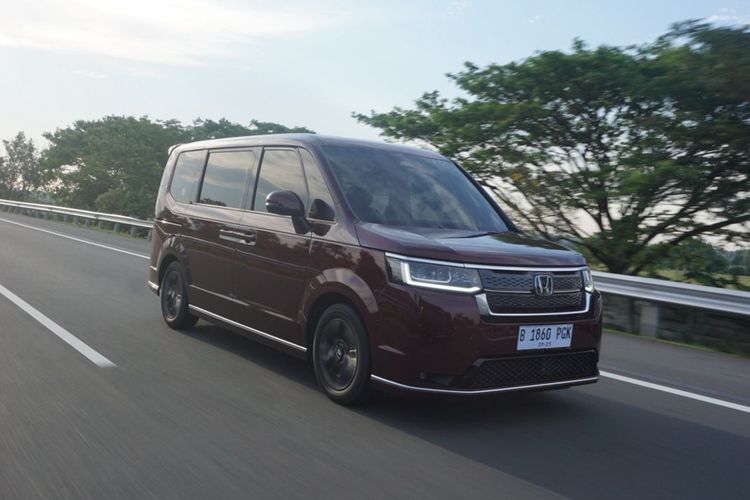 hybrid, Honda, harga mobil, Daihatsu, Suzuki, Rocky, Zenix, Yaris Cross HEV, september 2025, Cek Perbandingan Harga Mobil Hybrid Baru per September 2025