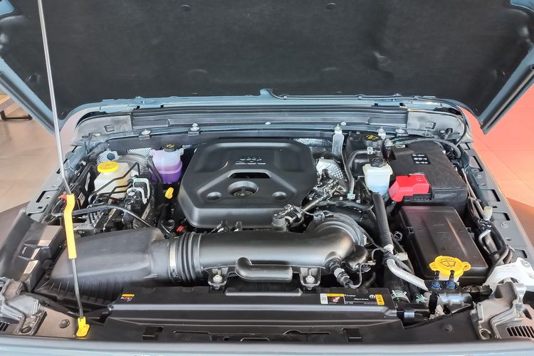 off-road, Jeep, genangan air, Ario Soerjo, Mitos atau Fakta, Mobil Jeep Aman Lewati Banjir?