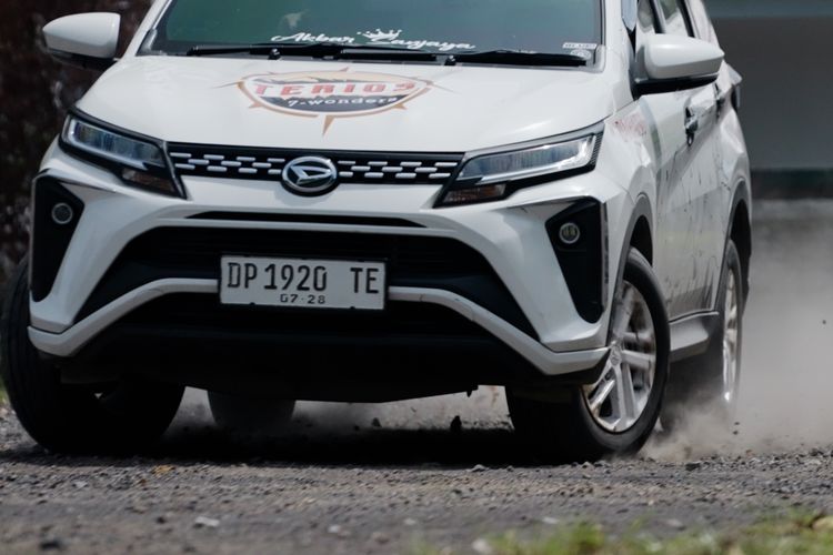 Toyota Rush, Daihatsu Terios, Penjualan LSUV, trenn pemulihan, Pasar LSUV di Indonesia Mei 2025 Tumbuh, Rush-Terios Memimpin