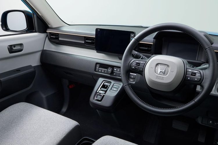 Mobil honda, Honda N-One, Honda Jepang, honda mini car, Honda Mulai Jual Mobil Listrik Mungil N-ONE e:, Jarak Tempuh 295 Km