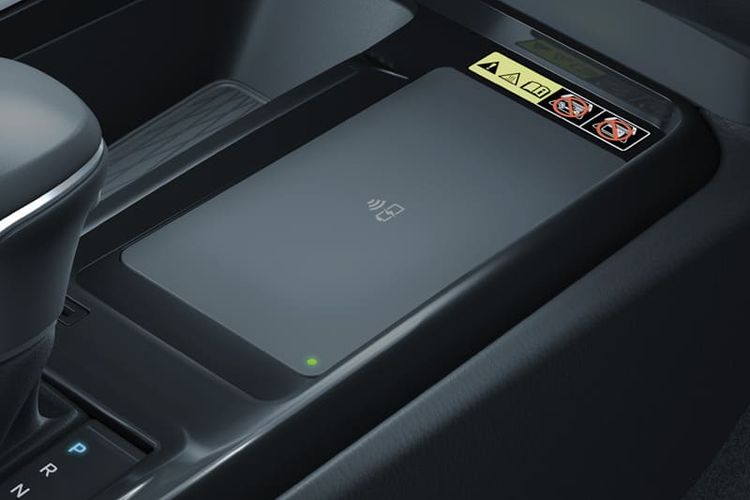 facelift, Toyota, Camry, mobil baru, toyota camry, Toyota Luncurkan Camry Bensin Terbaru, Simak Ubahannya