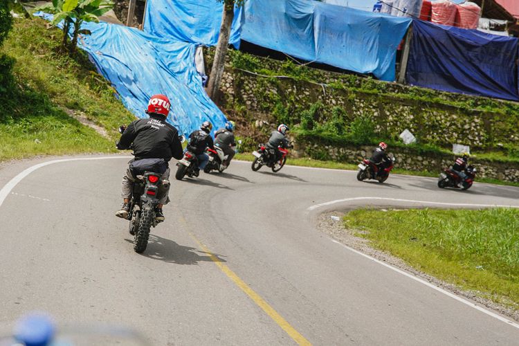 Touring, destinasi wisata, touring, Motul Indonesia, pelumas mesin, Touring sepeda motor, Produsen Pelumas Promosikan Wisata Alam Lewat Touring Motor