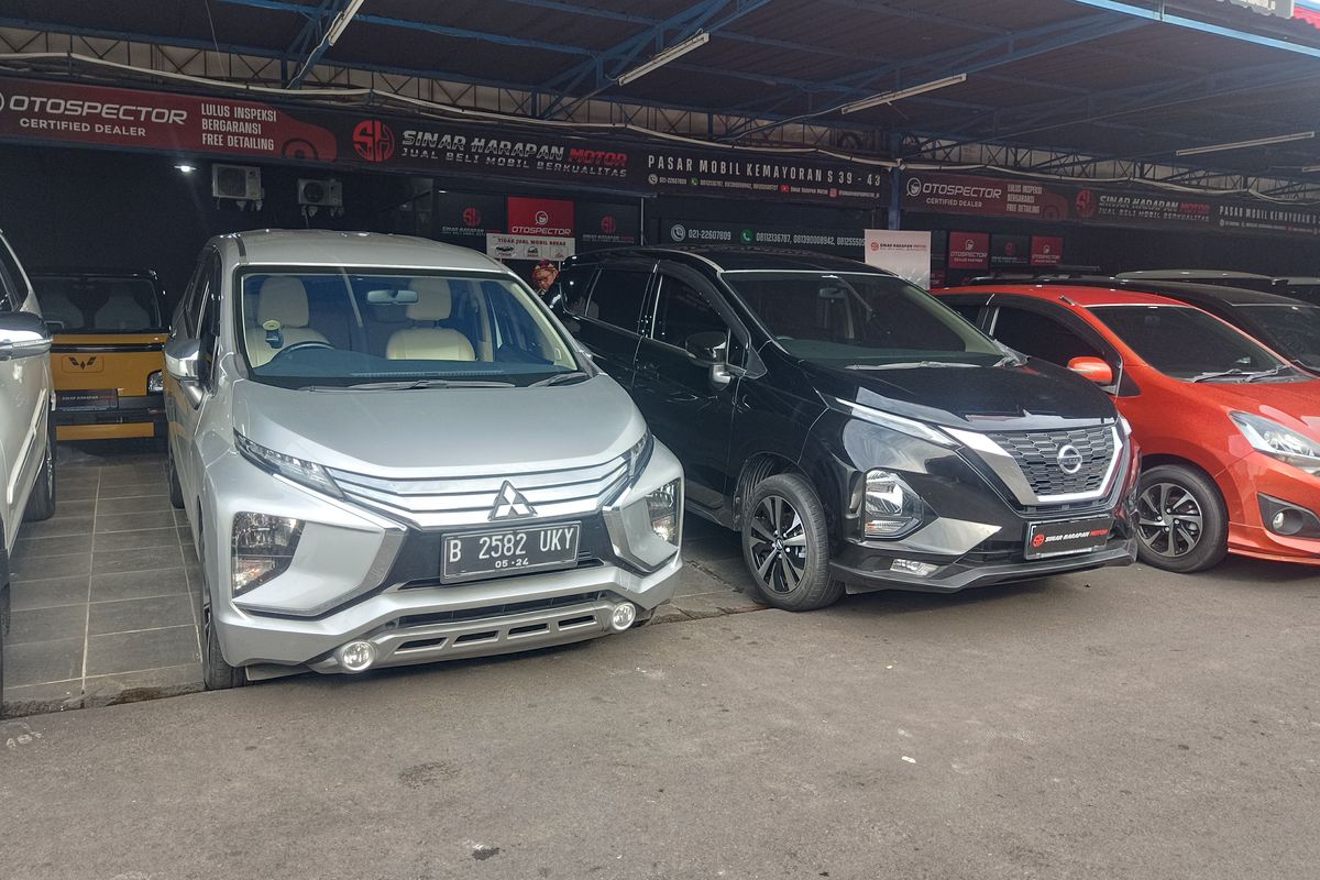Mobil Bekas LMPV: Mengapa Nissan Livina Kurang Diminati?