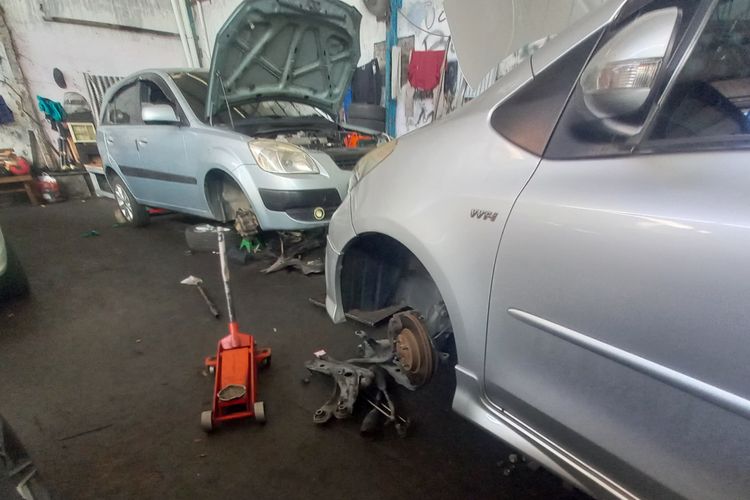 kaki-kaki mobil, Biaya perbaikan mobil, kerusakan mobil, bengkel mobil Solo, Tips Memperbaiki Kaki-Kaki Mobil dengan Anggaran Terjangkau
