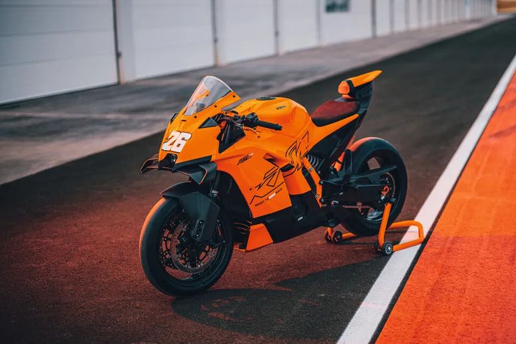 Teknologi MotoGP, KTM 990 RC R, motor supersport, peluncuran KTM, KTM 990 RC R: Motor Baru dengan Teknologi MotoGP