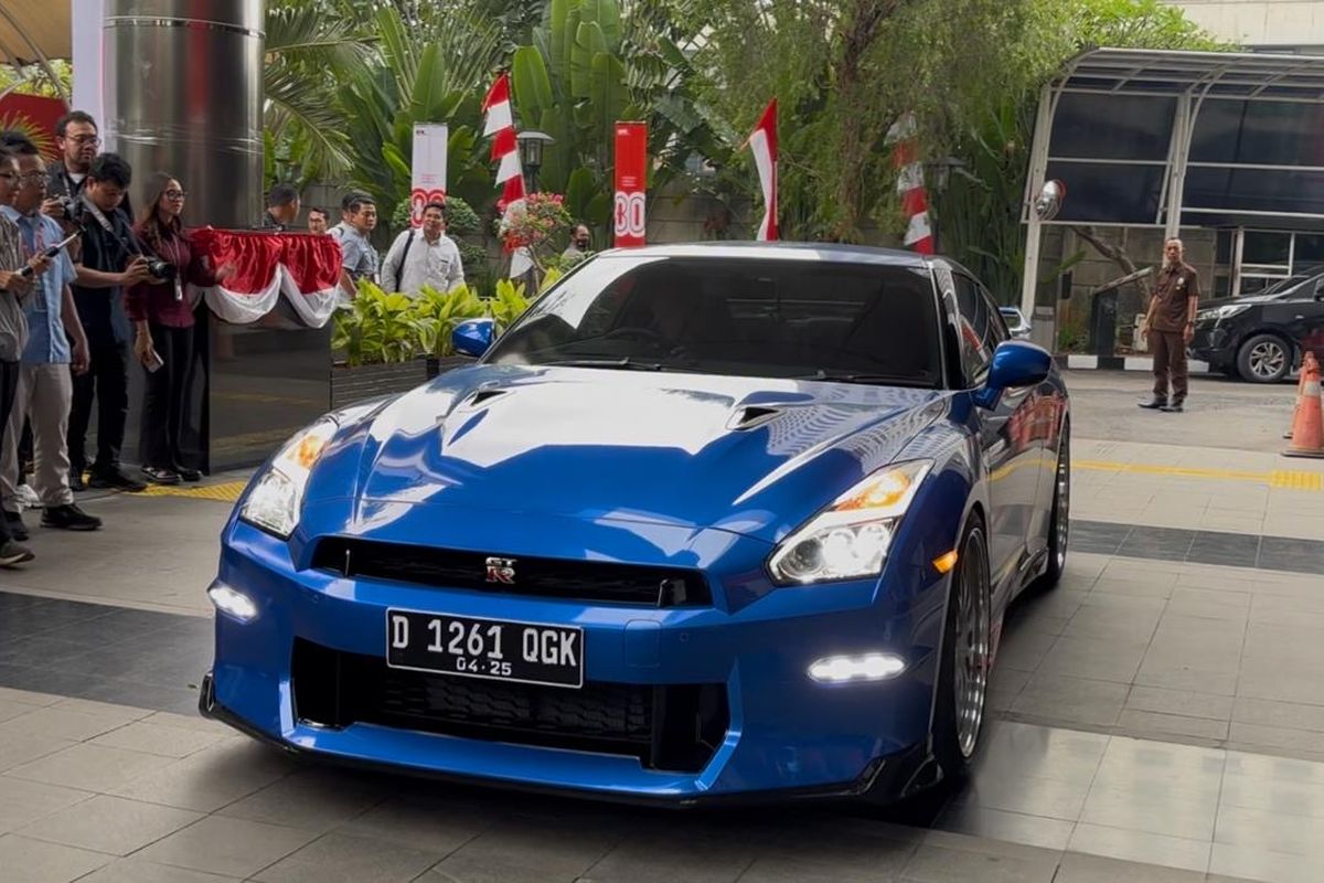 Nissan GT-R R35 Barang Bukti OTT Noel Ebenezer Pakai Pelat Nomor Palsu