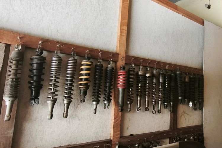 bengkel spesialis kaki-kaki sepeda motor, Bengkel spesialis kaki-kaki sepeda motor, Spesialis kaki-kaki motor, bengkel shockbreaker, Tantangan Bengkel Spesialis Kaki-kaki Sepeda Motor