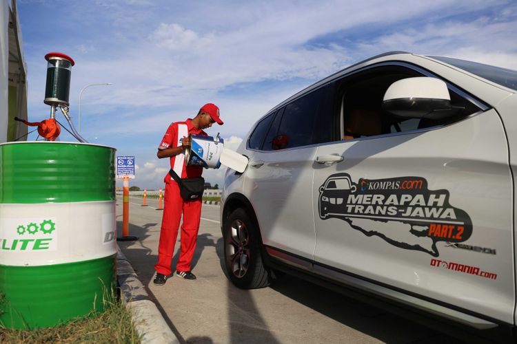 penyesuaian harga, nonsubsidi, harga BBM, pertamina, Penyesuaian Harga BBM Pertamina Oktober 2025: Daftar Lengkap