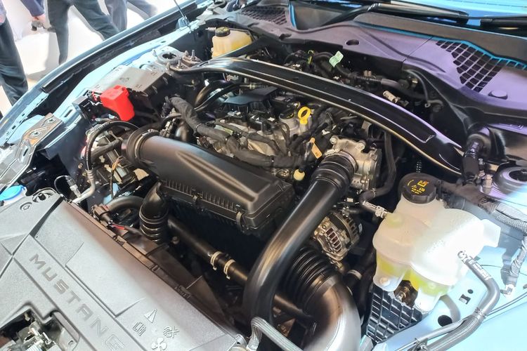 Ford Mustang, muscle car, ford mustang, GIIAS 2025, EcoBoost 2.3 L, Ford Mustang EcoBoost: Opsi Entry-Level Muscle Car