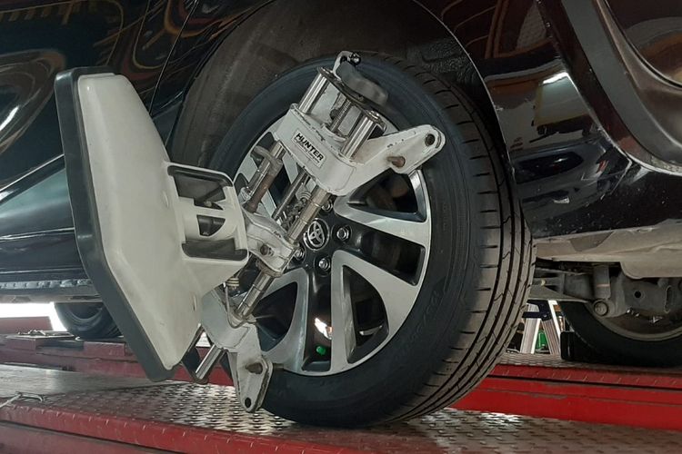 kaki-kaki, mobil, kaki-kaki mobil, perawatan kendaraan, perawatan mobil, Tips Sederhana Rawat Kaki-Kaki Mobil agar Tetap Nyaman dan Aman