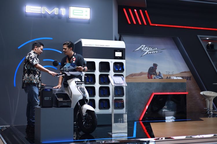 Swap Station, motor listrik, Octavianus Dwi, Astra Honda Motor, Honda Perluas Jaringan Swap Station Motor Listrik di Indonesia