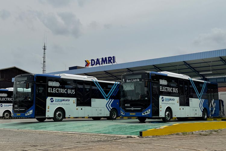 DAMRI, bus listrik, Zhongtong, bus listrik Zhongtong, bus listrik DAMRI, Bus listrik, zhongtong, bus listrik damri, bus listrik zhongtong, Bus Listrik Zhongtong Siap Beroperasi di Jakarta Akhir Juni 2025