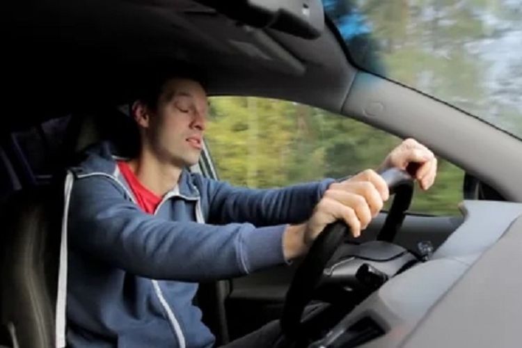 kecelakaan lalu lintas, safety driving, penyebab kecelakaan, kesalahan pengemudi, dosa pengemudi, 5 Dosa Pengemudi yang Sering Jadi Penyebab Kecelakaan di Jalan