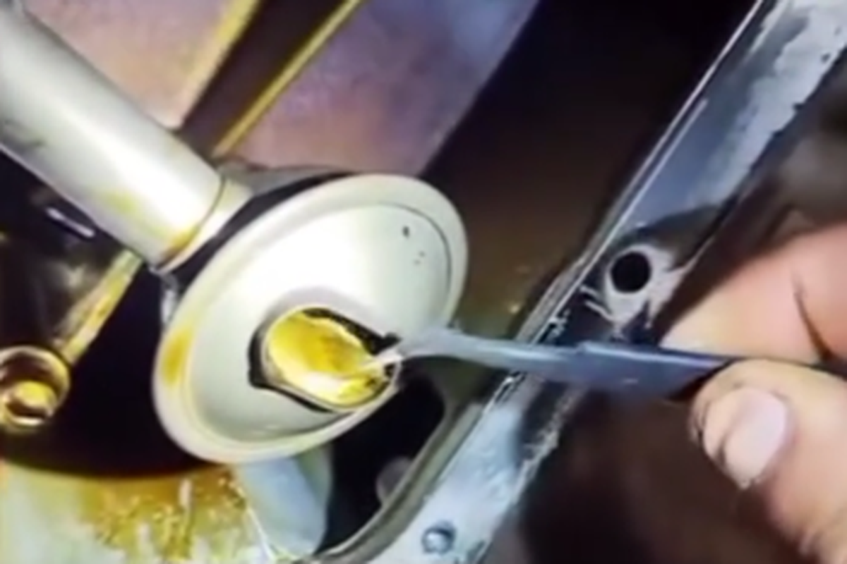 Waspada, Potongan Segel Oli Masuk Mesin Bisa Merusak Komponen