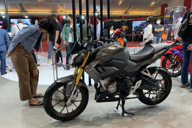 motor sport, CBR150R, cb150r, CB150X, diskon motor honda, diskon motor sport, Diskon Motor Sport Honda Tembus Rp 6 Jutaan pada September 2025