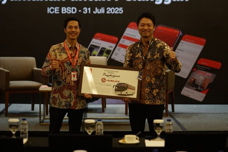 Hino, Primajasa, AKAP, hino, primajasa, GIIAS 2025, GIIAS 2025: 100 Unit Bus Hino Perkuat Layanan Transportasi Primajasa