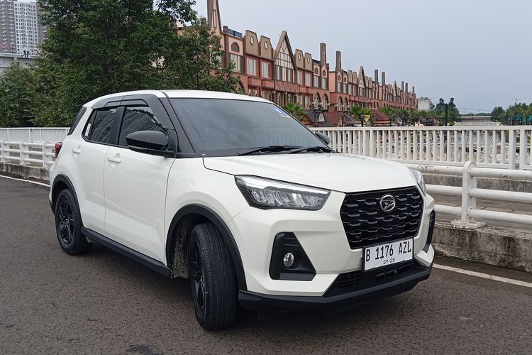 otomotif, Daihatsu, mobil, Daihatsu Rocky, daftar harga, Daftar Harga Lengkap Daihatsu Rocky Facelift